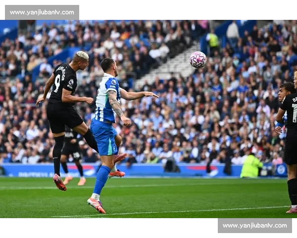 主场龙!切尔西 2025 英超主场 33 分紧追曼城